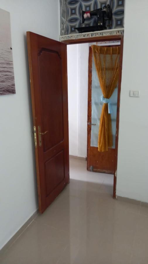 פינה שקטה דקה הליכה לכנרת והטיילת Apartman Tiberias Kültér fotó